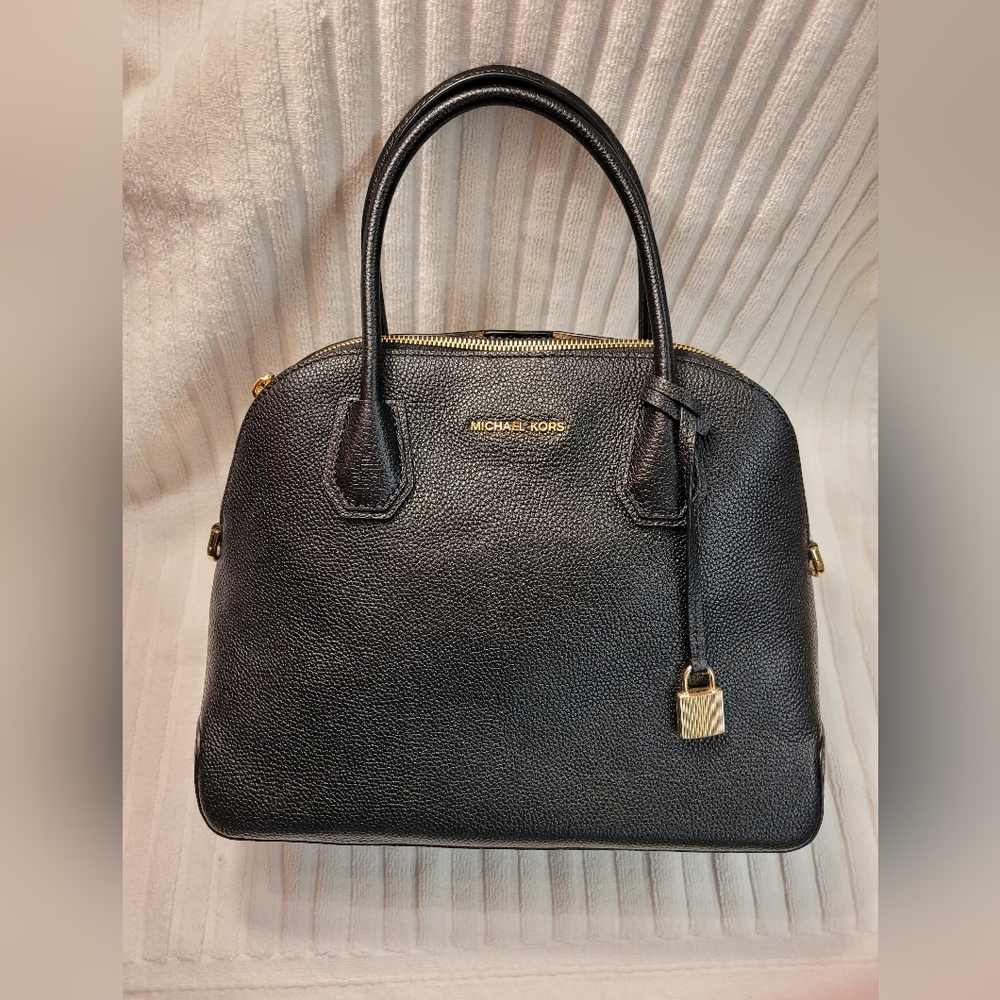 Michael Kors Pebbled Leather Satchel Purse Bag